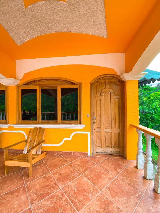 Hotel El Mirador De Tansu Lanquín Exteriér fotografie